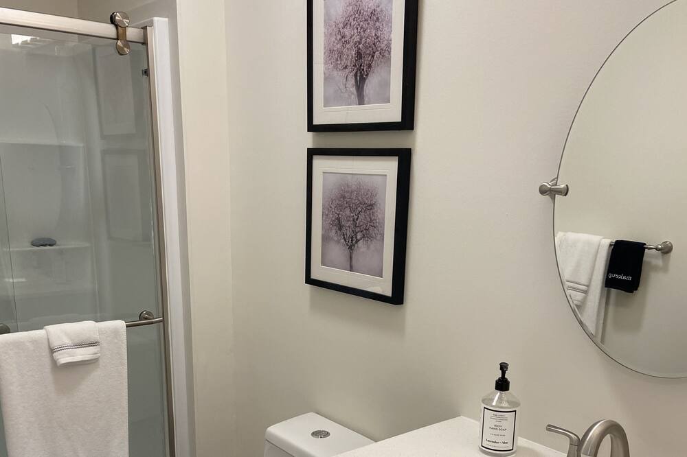 Photo of Bathroom in Arnold