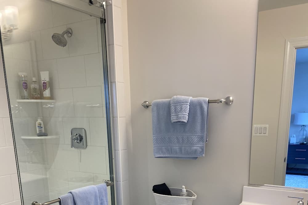 Photo of Bathroom in Arnold