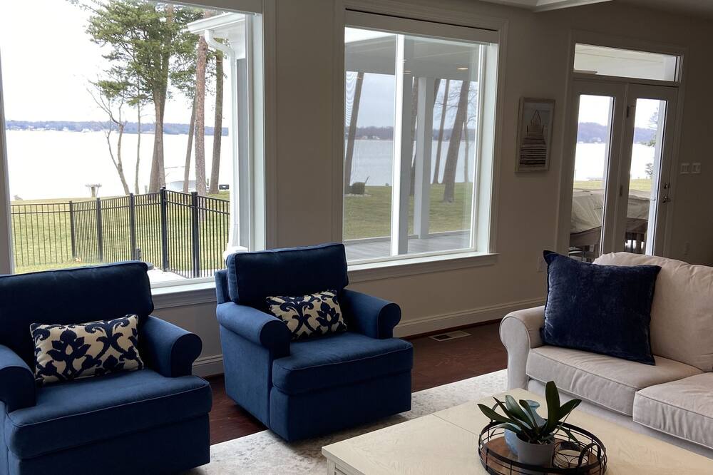 Photo of Livingroom in Arnold