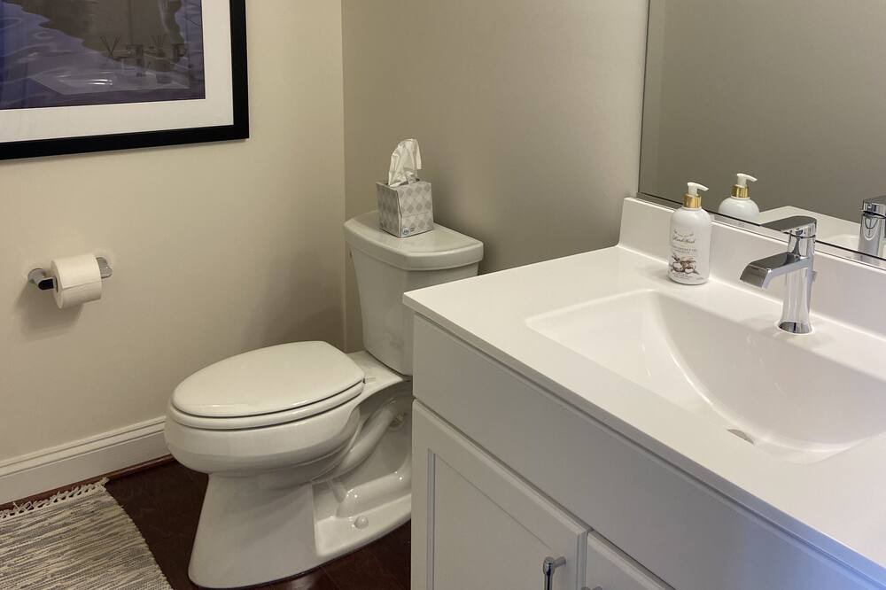 Photo of Bathroom in Arnold