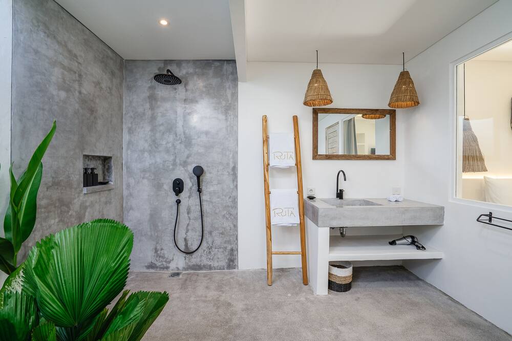 Photo of Bathroom in Beraban