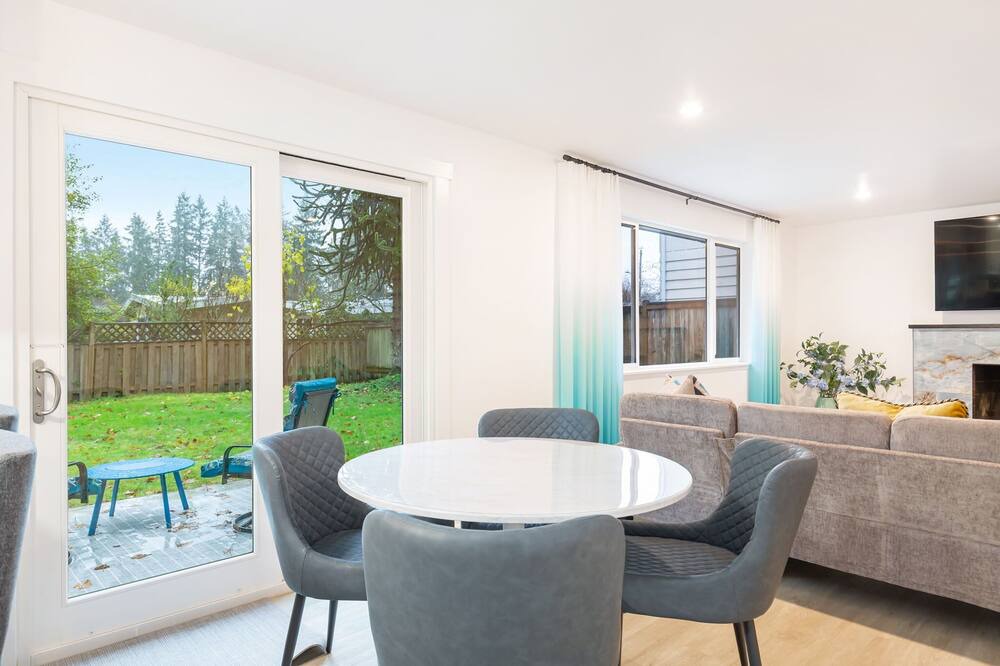 Photo of Others in Northeast Bellevue