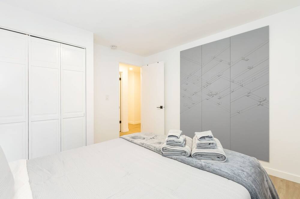 Photo of Others in Northeast Bellevue