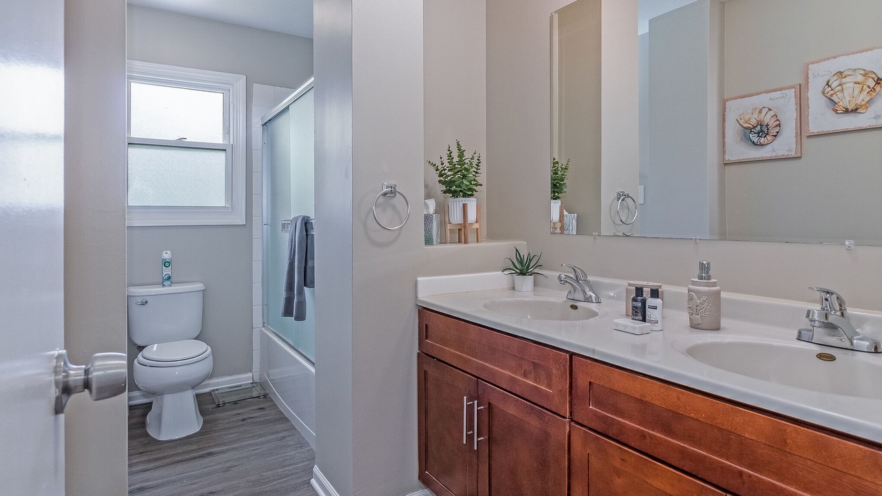 Photo of Bathroom in Glendale Heights