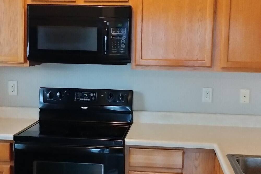 Photo of Kitchen in Lake St Louis