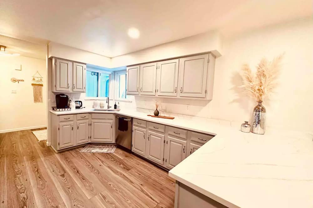 Photo of Kitchen in Castlewood