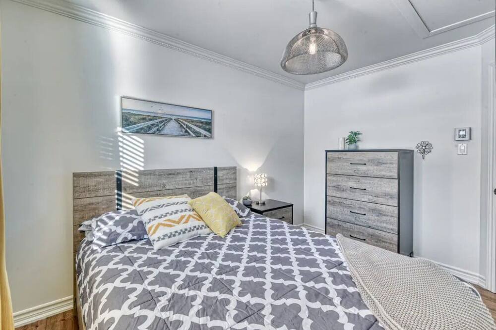 Photo of Bedroom in Saint Zenon