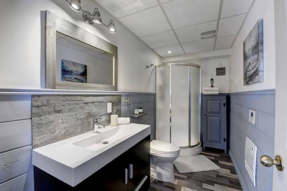 Photo of Bathroom in Saint Zenon