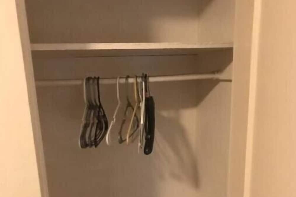 Photo of Others in Murray Hill