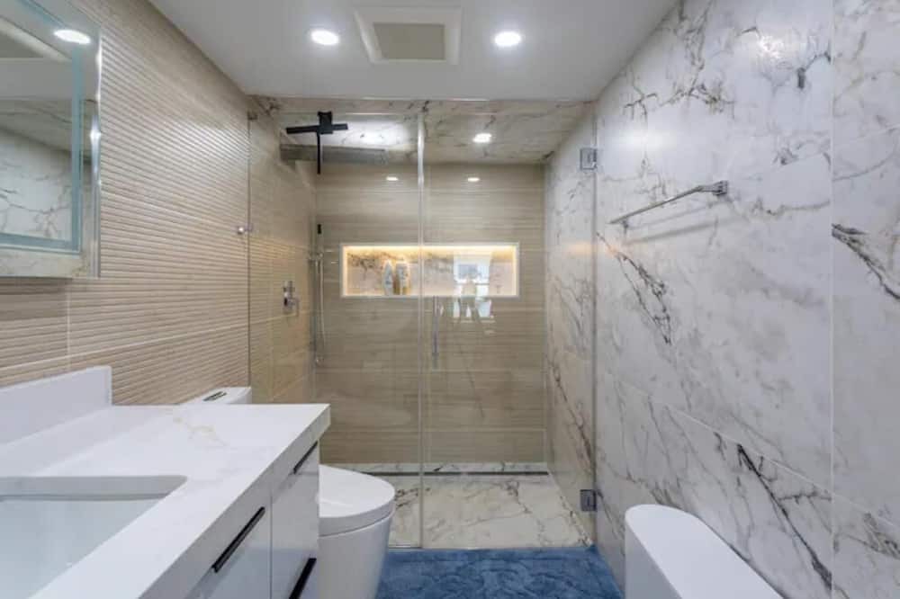 Photo of Bathroom in Huntington