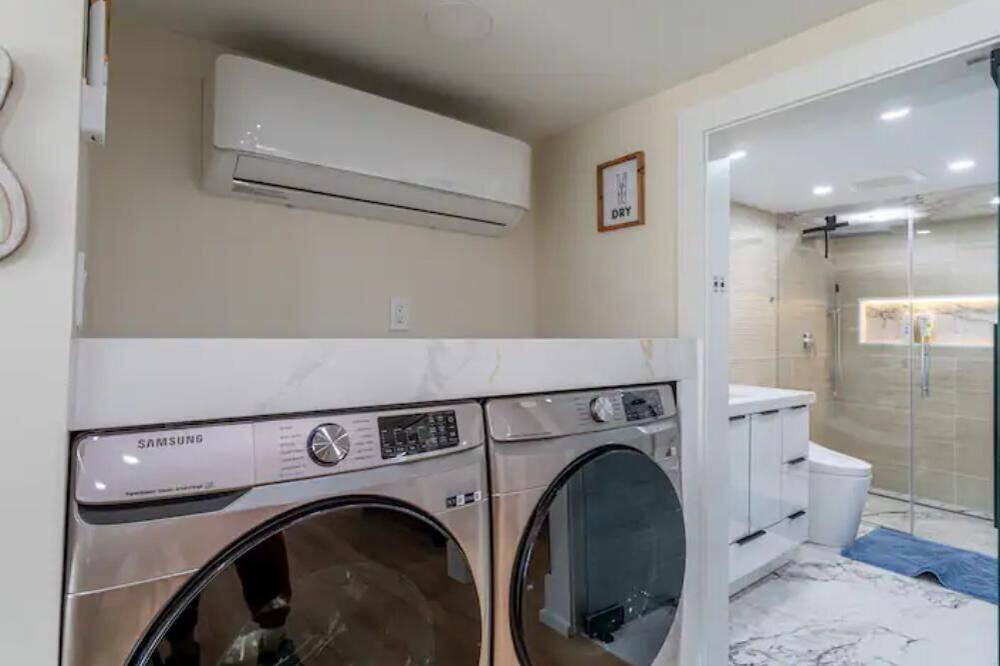 Photo of Others in Huntington