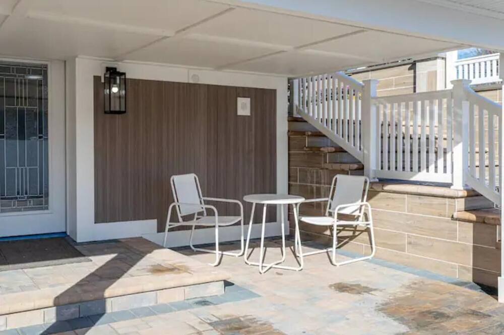 Photo of Outdoor in Huntington