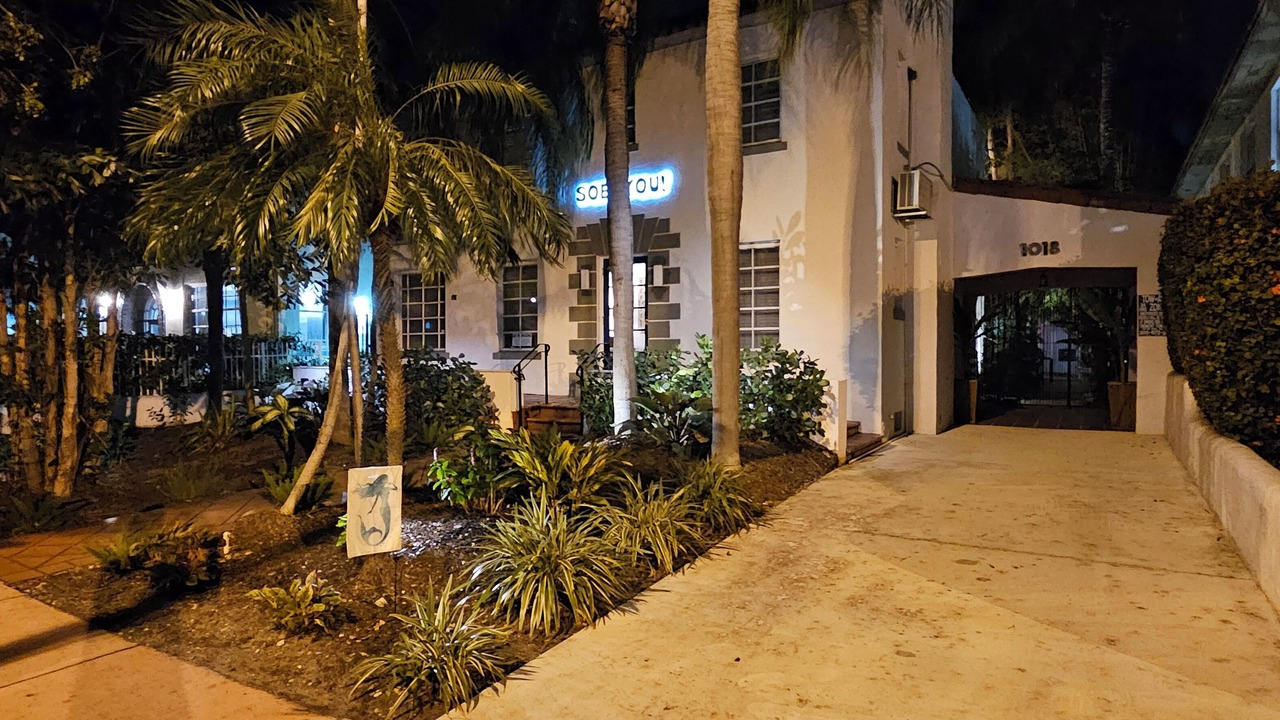 Photo of Outdoor in Flamingo/Lummus