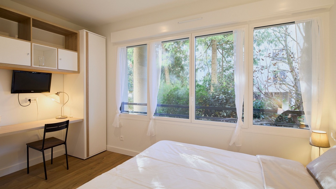 Photo of Bedroom in Monselet