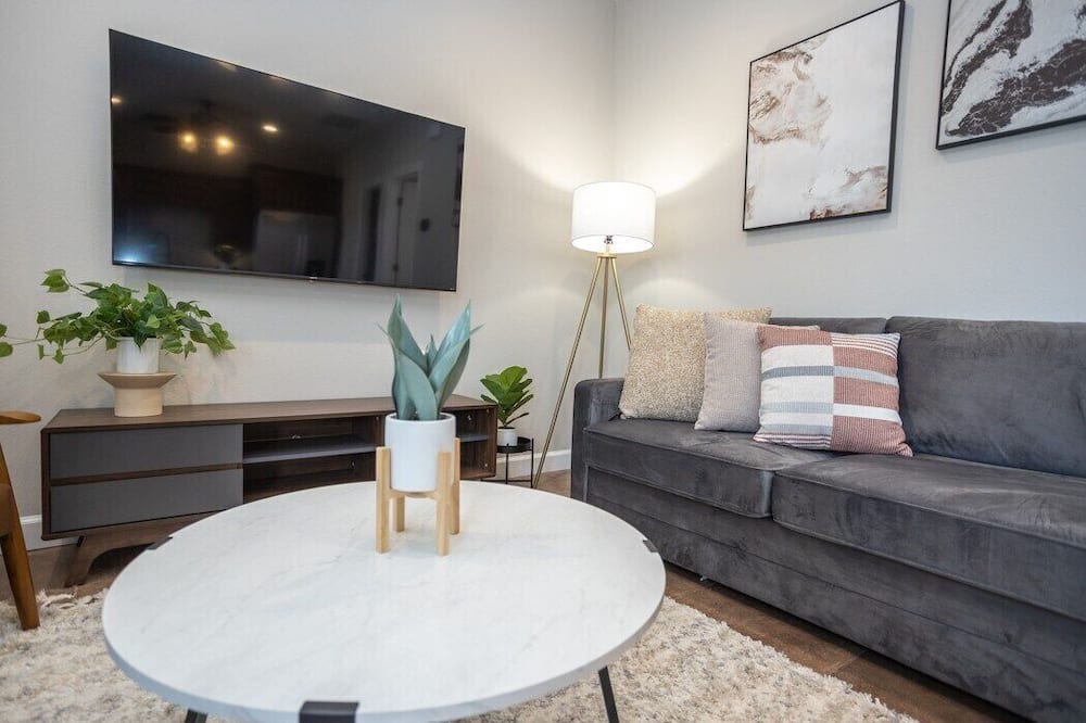 Photo of Livingroom in Waynesville