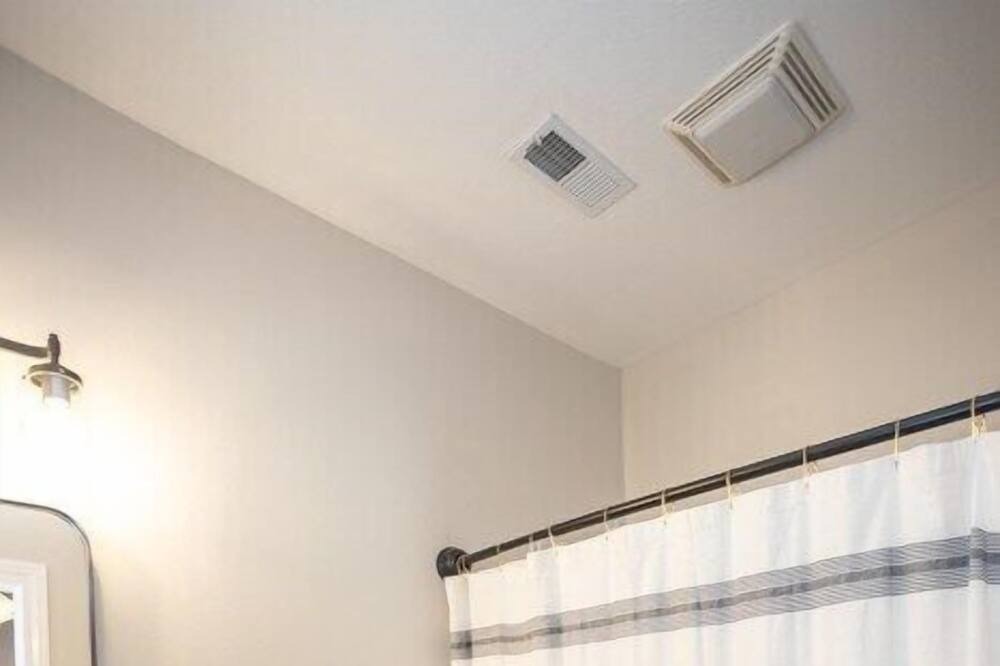 Photo of Bathroom in Waynesville