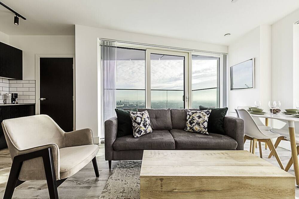 Photo of Livingroom in East Acton