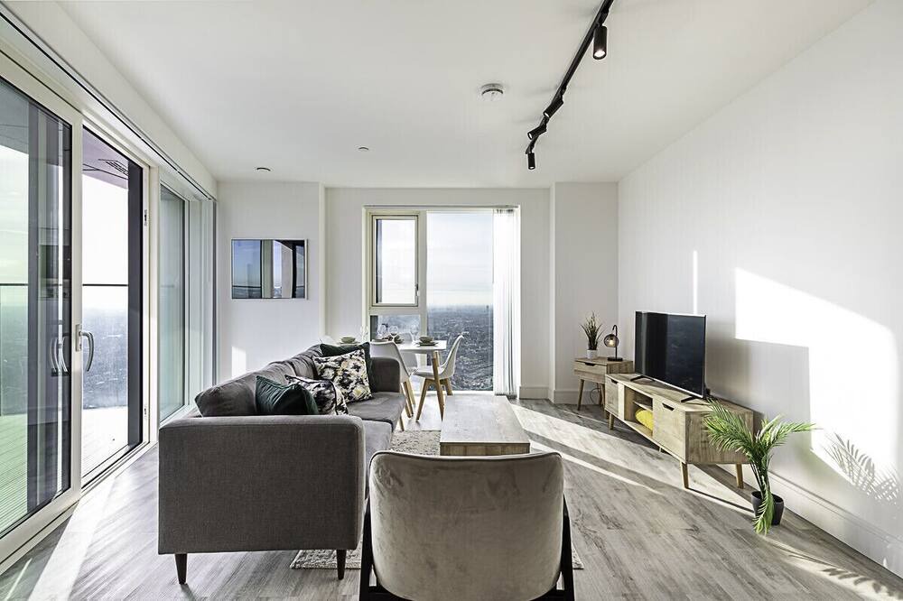 Photo of Livingroom in East Acton