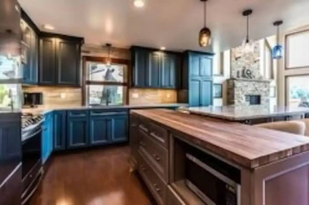 Photo of Kitchen in Hamilton