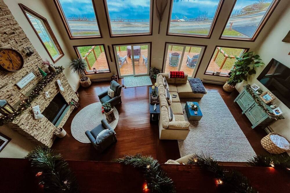 Photo of Livingroom in Hamilton