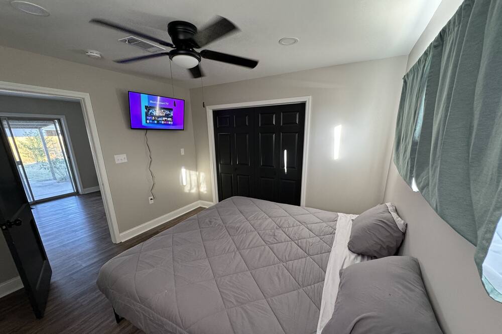 Photo of Bedroom in Westlake