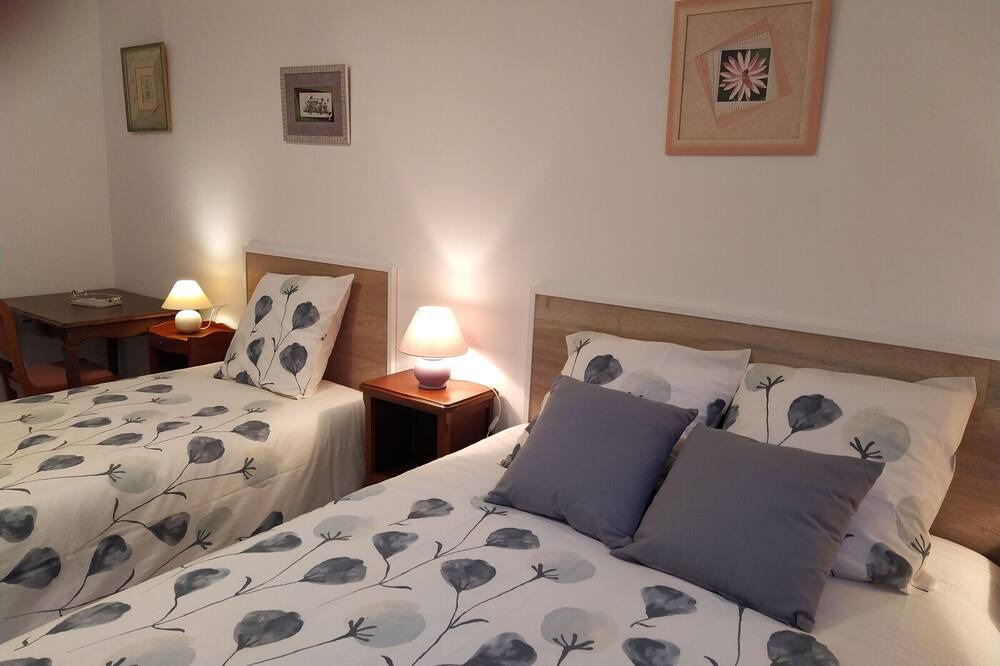 Photo of Bedroom in Saint-Benoit-sur-Loire