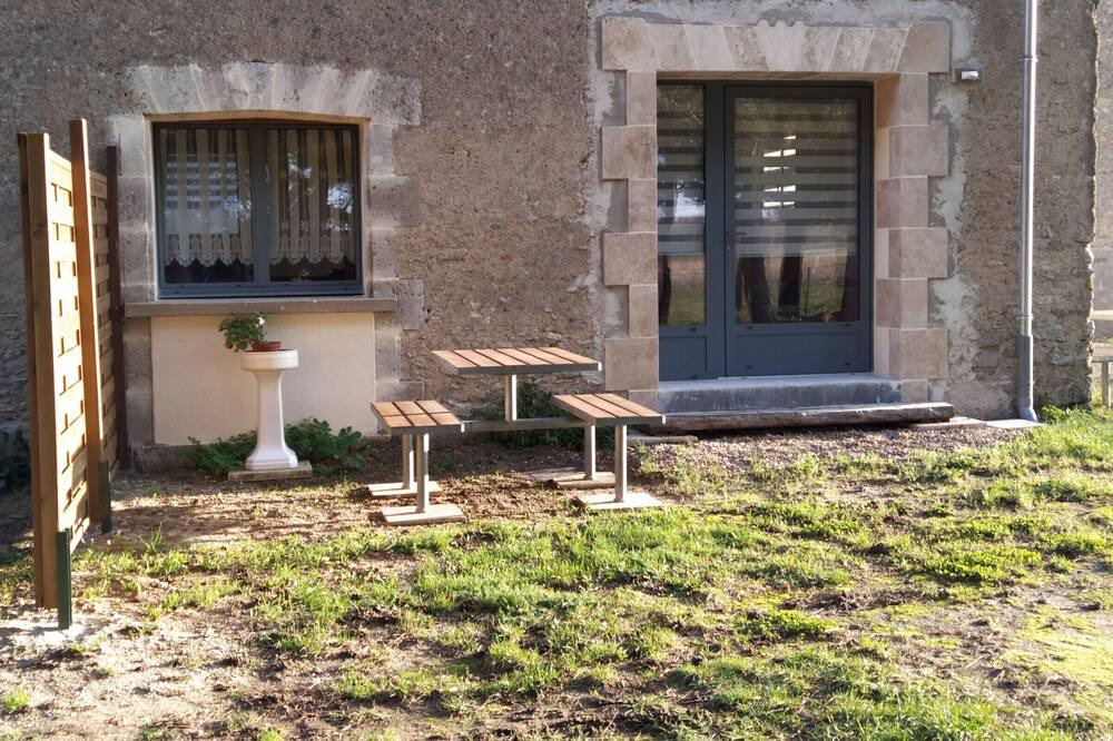 Photo of Patio Balcony in Saint-Benoit-sur-Loire