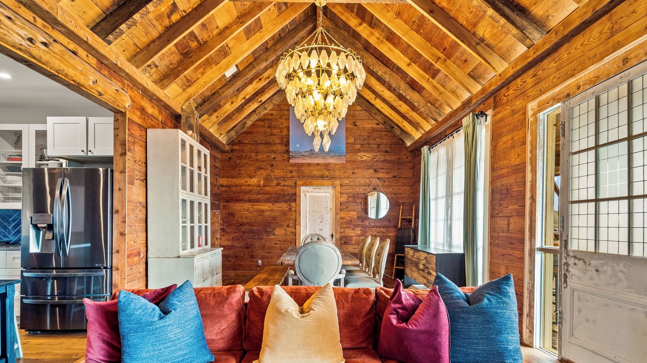 Photo of Livingroom in Travis County