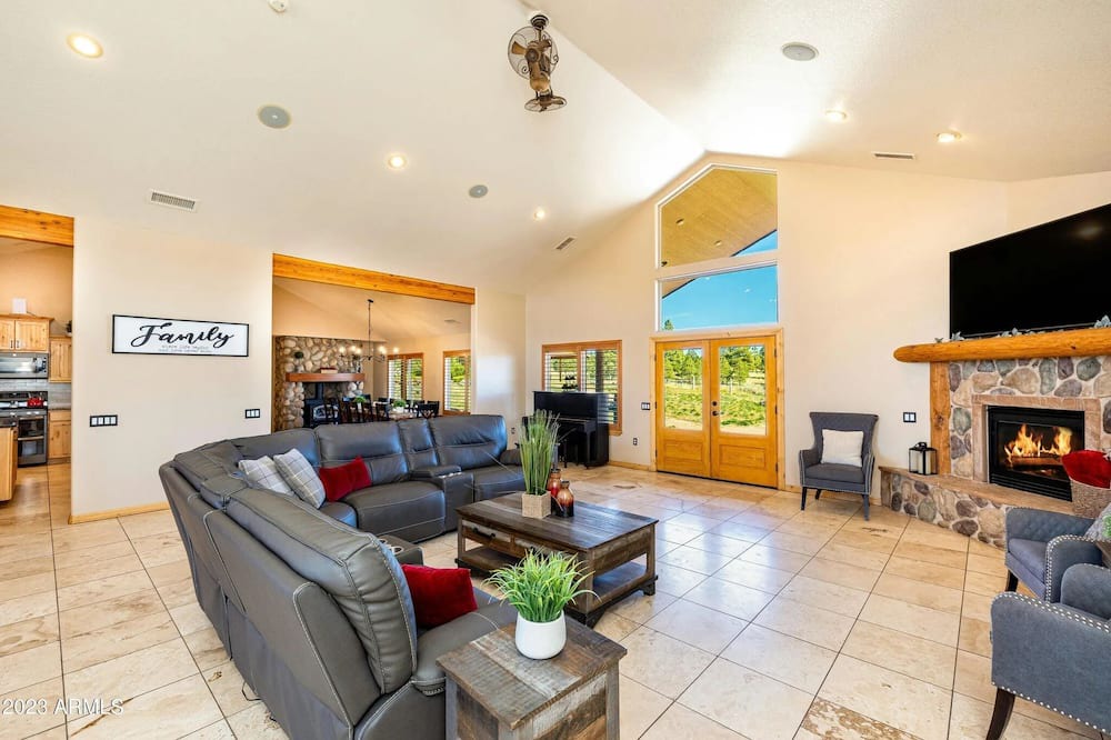 Photo of Livingroom in Parks