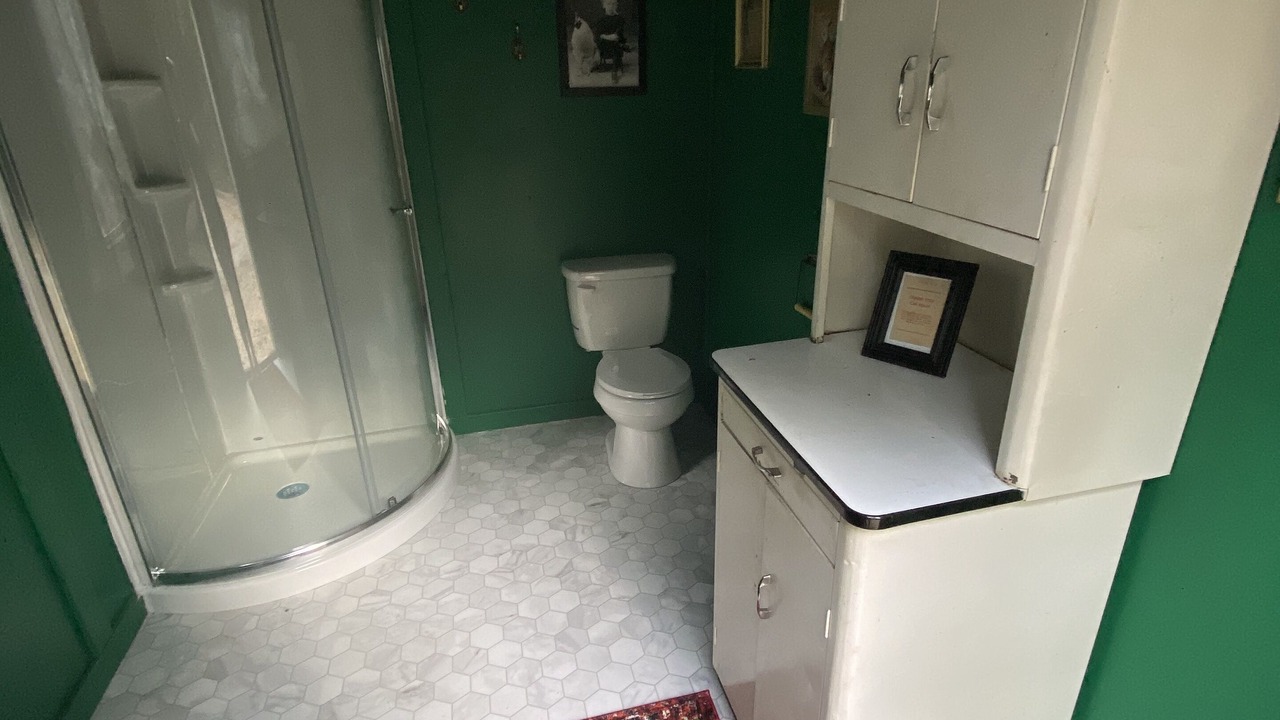 Photo of Others in Live Oak