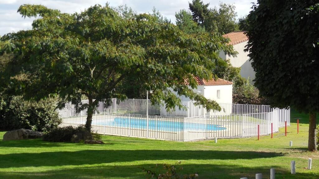 Photo of Outdoor in Clisson