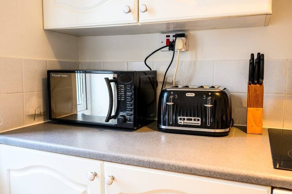 Photo of Kitchen in Little Stoke