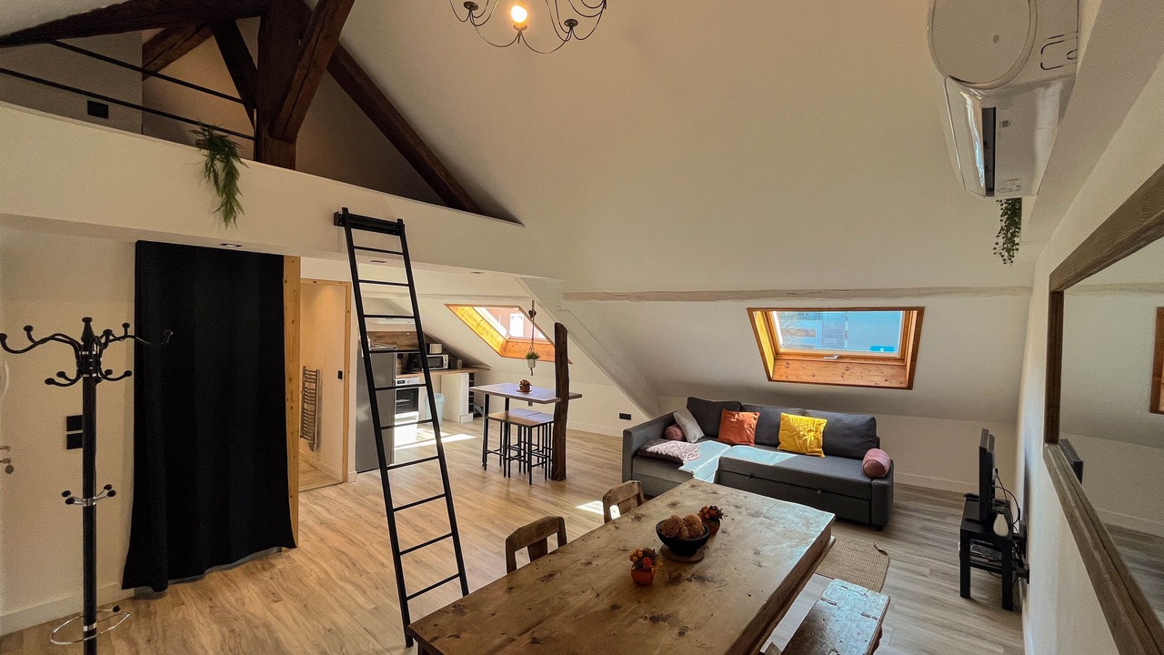 Photo of Others in Albertville