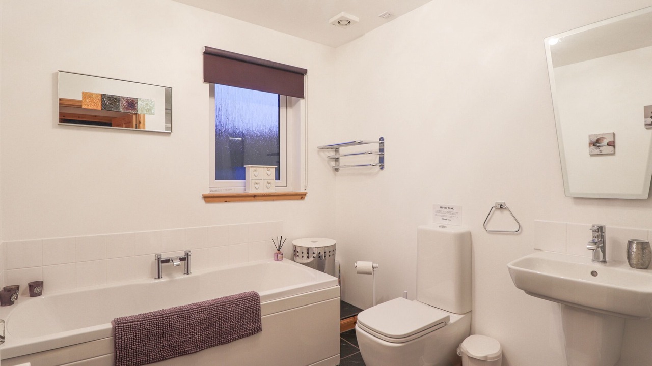 Photo of Others in Breakish