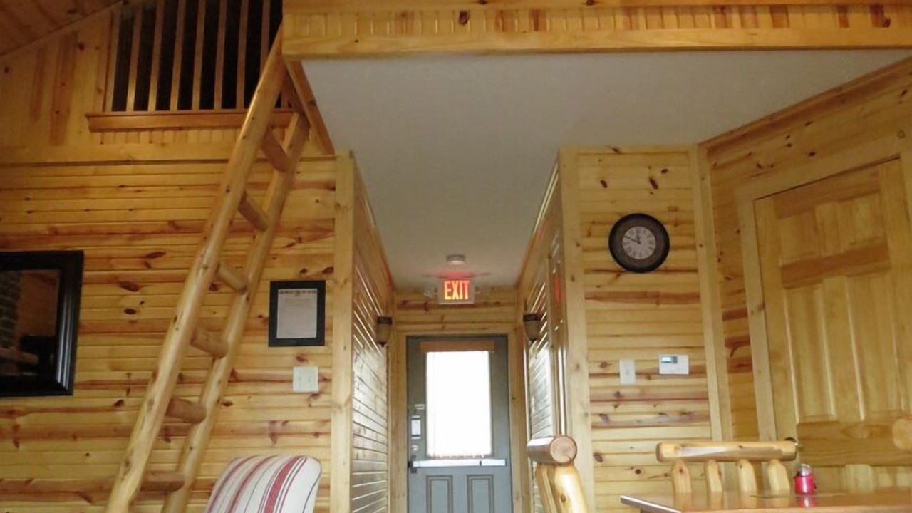 Photo of Livingroom in Clearville