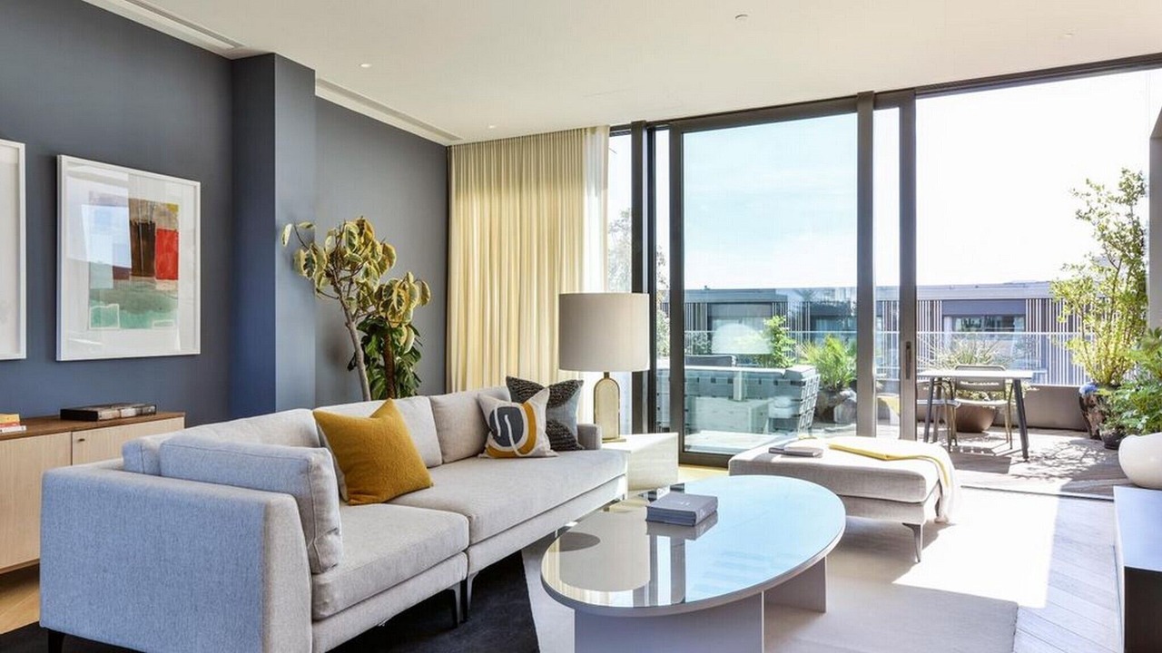 Photo of Livingroom in White City