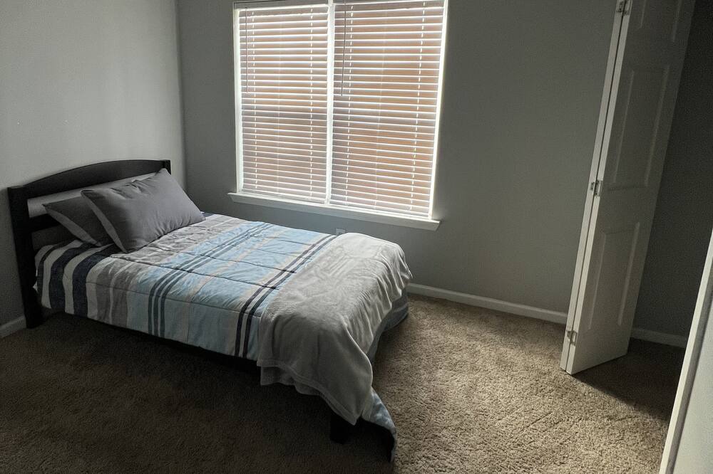 Photo of Others in Dalton