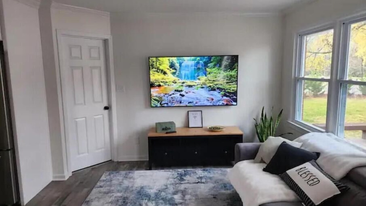Photo of Livingroom in Wesley Chapel