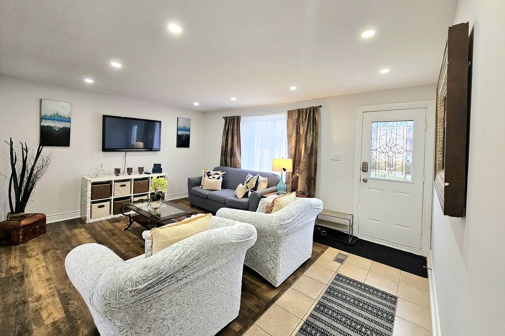 Photo of Livingroom in Bradford
