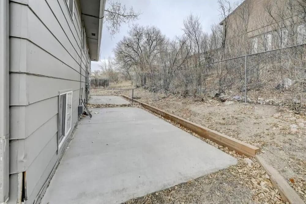 Photo of Outdoor in Cimarron Hills