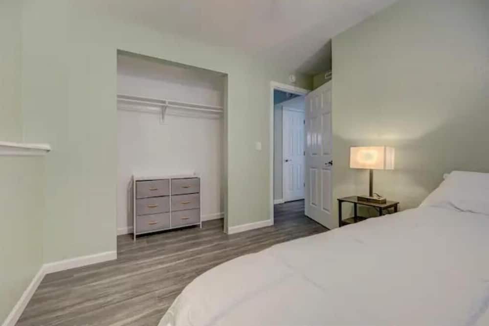 Photo of Bedroom in Cimarron Hills