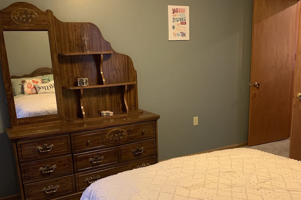 Photo of Bedroom in Cherokee