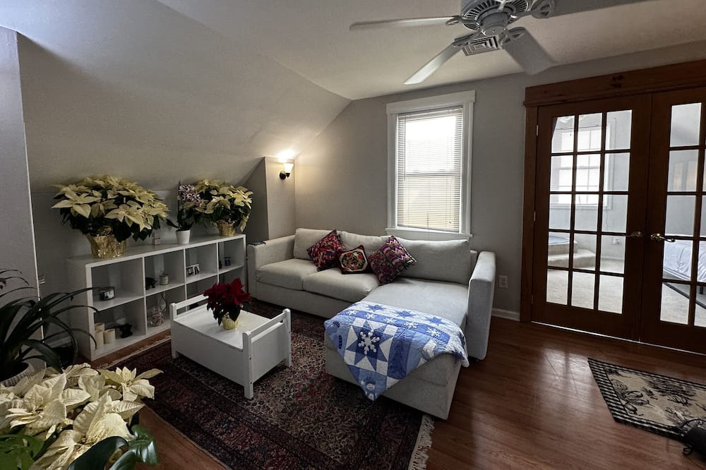 Photo of Bedroom in Audubon