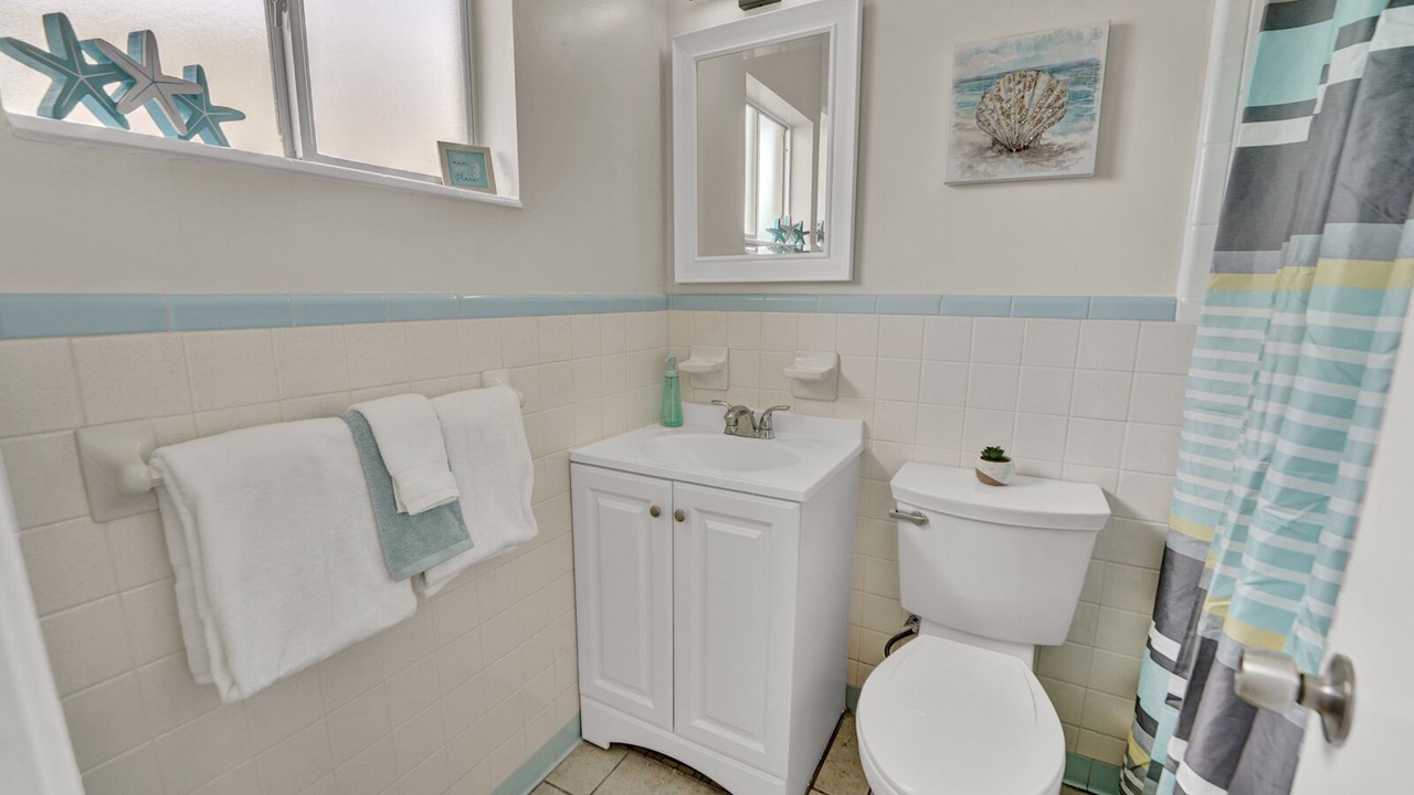Photo of Bathroom in Crescent Beach
