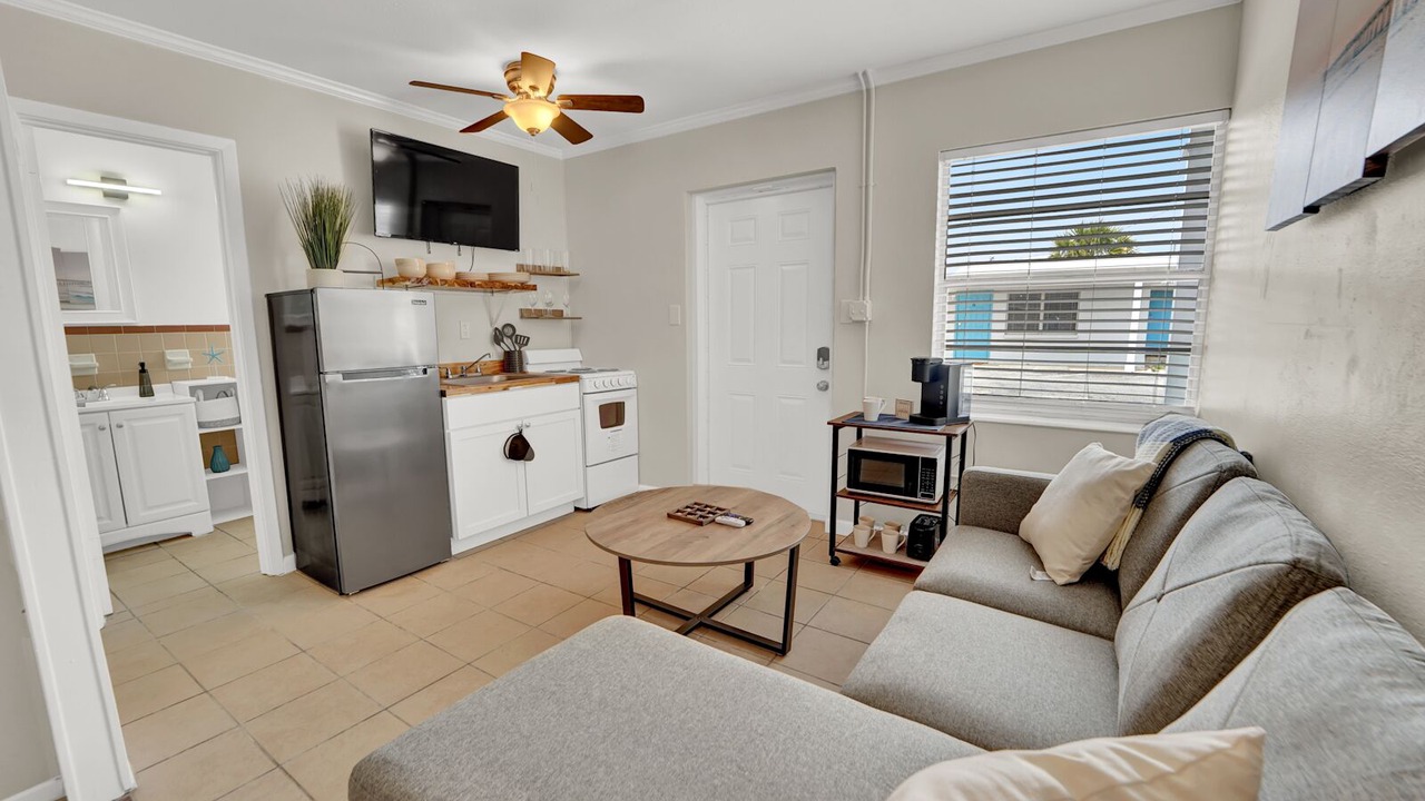 Photo of Bedroom in Crescent Beach