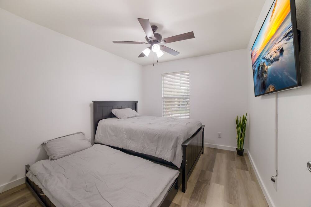 Photo of Bedroom in Timberwood Park