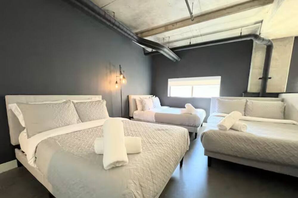 Photo of Bedroom in Ballston