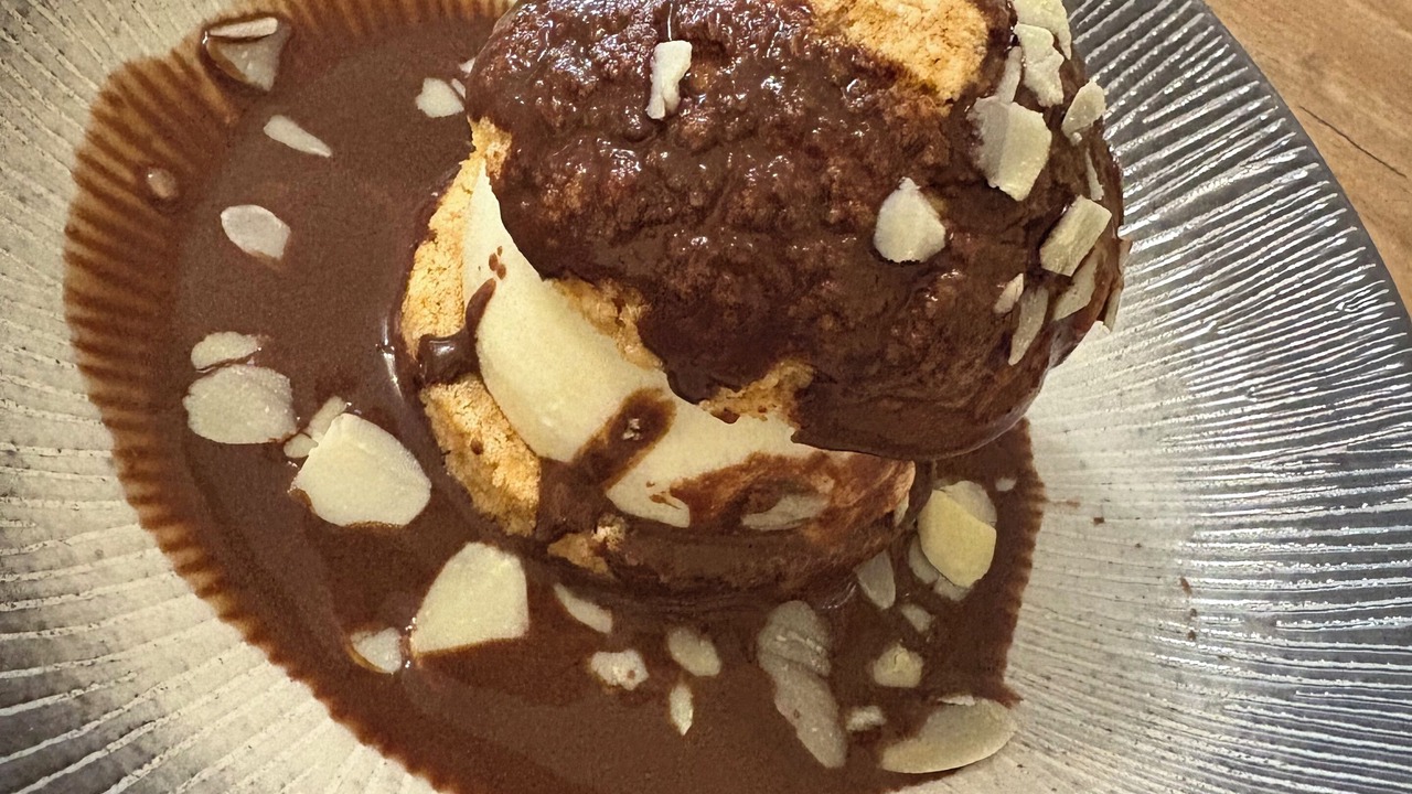 Photo of Others in Jas