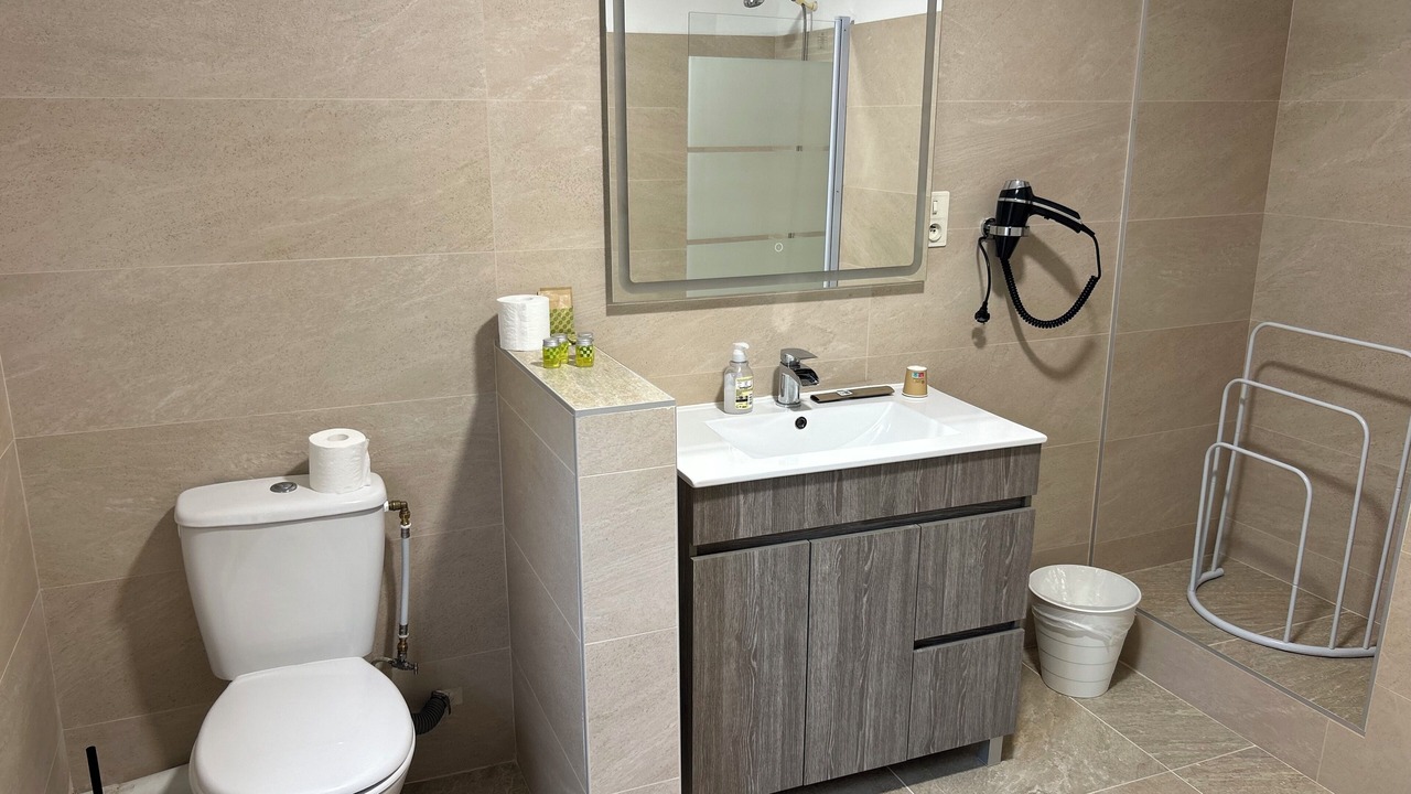 Photo of Bathroom in Jas