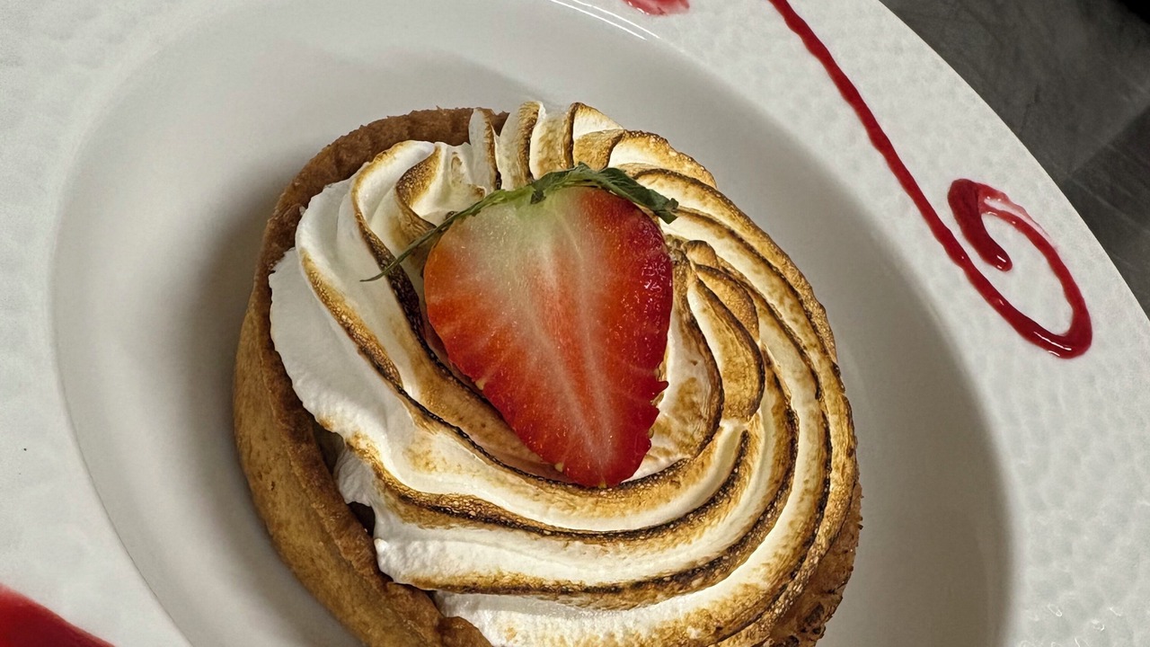 Photo of Others in Jas